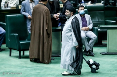 سومین جلسه رای اعتماد مجلس به دولت سیزدهم
