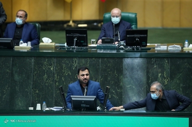 سومین جلسه رای اعتماد مجلس به دولت سیزدهم