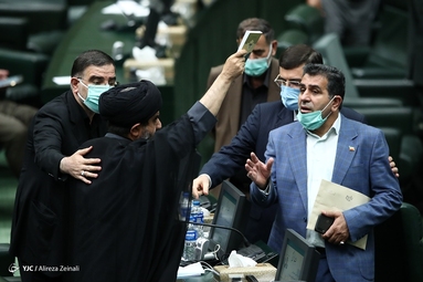 دهمین جلسه رای اعتماد مجلس به دولت سیزدهم