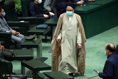دهمین جلسه رای اعتماد مجلس به دولت سیزدهم