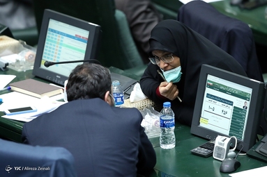 دهمین جلسه رای اعتماد مجلس به دولت سیزدهم