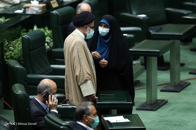 دهمین جلسه رای اعتماد مجلس به دولت سیزدهم