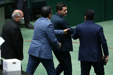 دهمین جلسه رای اعتماد مجلس به دولت سیزدهم