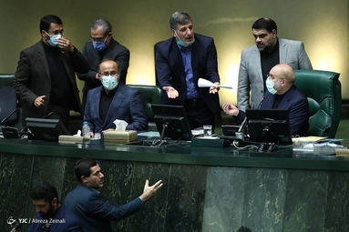 دهمین جلسه رای اعتماد مجلس به دولت سیزدهم