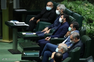 دهمین جلسه رای اعتماد مجلس به دولت سیزدهم