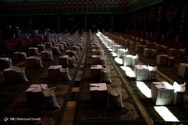 توزیع بسته های معیشتی طرح شمیم حسینی - یزد