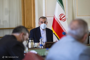 دیدار وزیر امور خارجه با تجار و اعضای اتاق بازرگانی