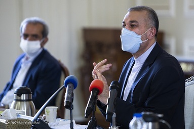دیدار وزیر امور خارجه با تجار و اعضای اتاق بازرگانی