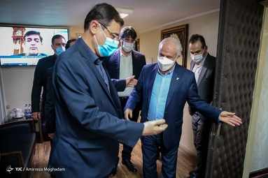 اولین روز قاضی‌زاده هاشمی در بنیاد شهید و امور ایثارگران