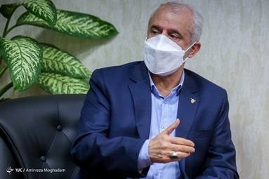 اولین روز قاضی‌زاده هاشمی در بنیاد شهید و امور ایثارگران