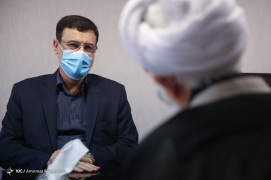 اولین روز قاضی‌زاده هاشمی در بنیاد شهید و امور ایثارگران