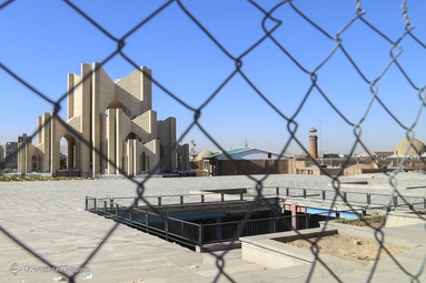 مقبره الشعرا در گیرودار تعمیر