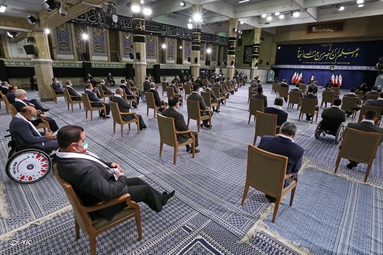 دیدار قهرمانان المپیک و پارالمپیک ایران با رهبر انقلاب