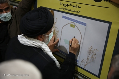 افتتاح نمایشگاه «در لباس سربازی»