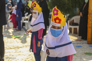 جشن شکوفه‌ها در مدارس - رشت