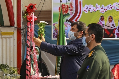 جشن شکوفه‌ها در مدارس - رشت
