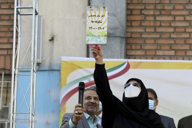 مراسم جشن شکوفه‌ها و غنچه‌ها با حضور سرپرست وزارت آموزش‌وپرورش