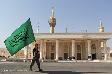 مراسم پیاده روی حرم تا حرم توسط کارکنان تیپ دوم یگان‌های ویژه ناجا از حرم حضرت عبدالعظیم حسنی (ع) تا حرم مطهر حضرت امام خمینی (ره) به مناسبت هفته دفاع مقدس