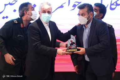 تجلیل از جوانمردان و ورزشکاران مروج اخلاق