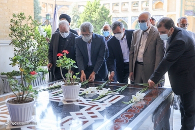 آغاز سال تحصیلی جدید در دانشگاه صنعتی شریف با حضور وزیر علوم