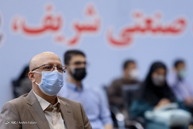آغاز سال تحصیلی جدید در دانشگاه صنعتی شریف با حضور وزیر علوم