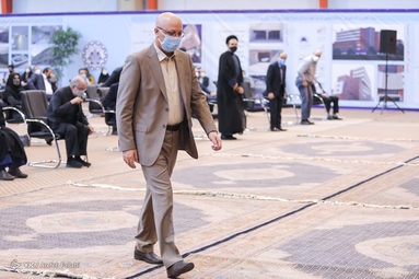 آغاز سال تحصیلی جدید در دانشگاه صنعتی شریف با حضور وزیر علوم