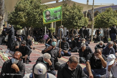شاهچراغ چلّه نشین سوگ امام حسین (ع)