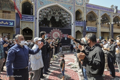 شاهچراغ چلّه نشین سوگ امام حسین (ع)