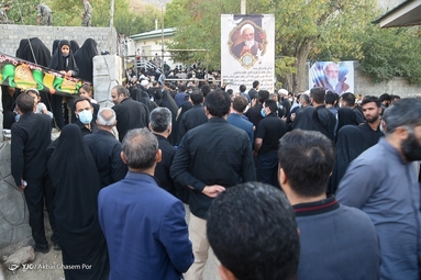 مراسم خاکسپاری علامه حسن زاده آملی