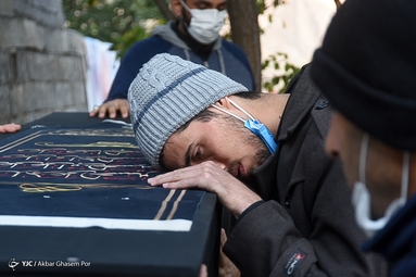 مراسم خاکسپاری علامه حسن زاده آملی