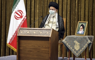 ارتباط تصویری فرمانده کل قوا با مراسم دانش‌آموختگی دانشجویان دانشگاه‌های افسری