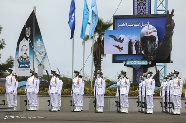 مراسم تحلیف دانشجویان دانشگاه علوم دریایی نداجا با سخنرانی فرمانده کل قوا