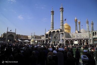 دسته عزاداری خادمین حرم حضرت معصومه (س)