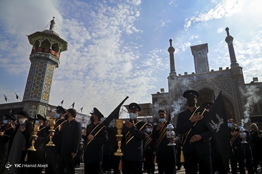دسته عزاداری خادمین حرم حضرت معصومه (س)