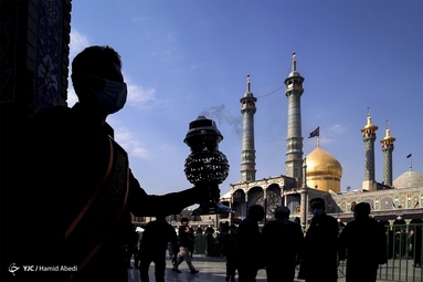 دسته عزاداری خادمین حرم حضرت معصومه (س)