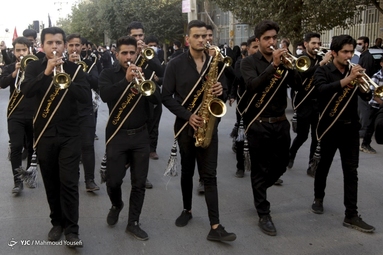 تشییع و خاکسپاری پیکر مطهر شهید « حسن یاوری » - یزد