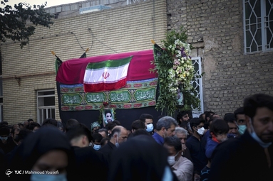 تشییع و خاکسپاری پیکر مطهر شهید « حسن یاوری » - یزد