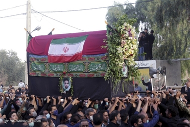 تشییع و خاکسپاری پیکر مطهر شهید « حسن یاوری » - یزد