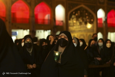 مراسم لاله گردانی شام شهادت امام رضا (ع) - شیراز