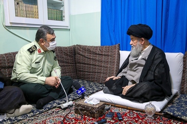 دیدار فرمانده ناجا با مراجع تقلید و علما