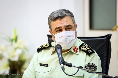 دیدار فرمانده ناجا با مراجع تقلید و علما