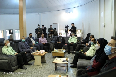 آئین رونمایی از کتاب ۳۰ قدم تا پرواز