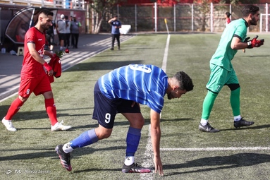 دیدار تیم های فوتبال امید استقلال و پرسپولیس با نتیجه تساوی تمام شد