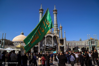 دسته عزاداری شهادت امام عسکری (ع) با حضور عزادارن اهل بیت - حرم حضرت معصومه (س)