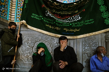 دسته عزاداری شهادت امام عسکری (ع) با حضور عزادارن اهل بیت - حرم حضرت معصومه (س)