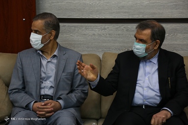 محسن رضایی معاون هماهنگی اقتصادی رییس جمهور در بازدید از طرح های صنعتی استان خوزستان