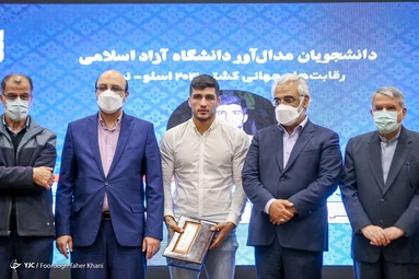 مراسم تجلیل از قهرمانان ورزشی کشور