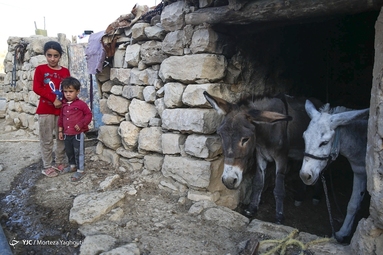 امداد رسانی گروه جهادی به روستاهای شهرستان اندیکا