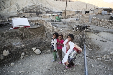 امداد رسانی گروه جهادی به روستاهای شهرستان اندیکا