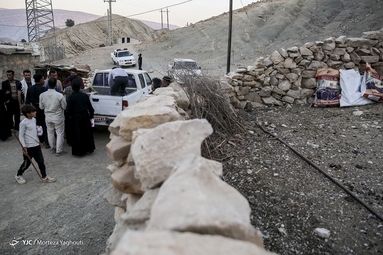 امداد رسانی گروه جهادی به روستاهای شهرستان اندیکا